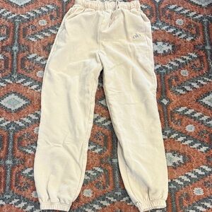 ALO Yoga Cream Joggers